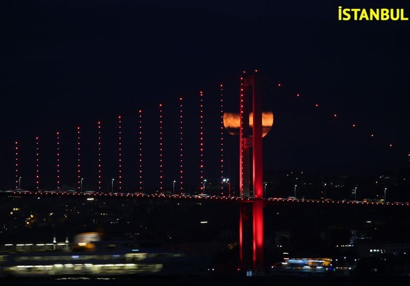 Süper Ay Türkiye'de böyle görüldü