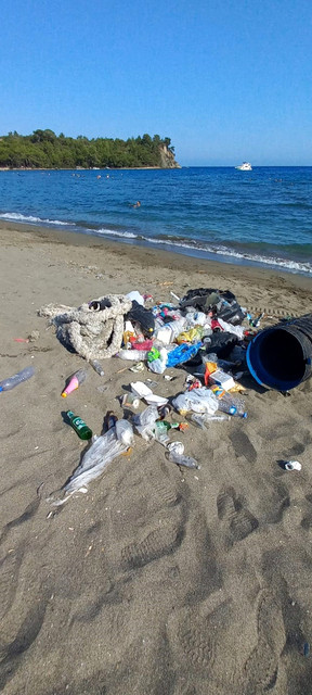 Phaselis Antik Kenti'nde çöp manzarası: Medeniyetin izlerini silen insanlar!