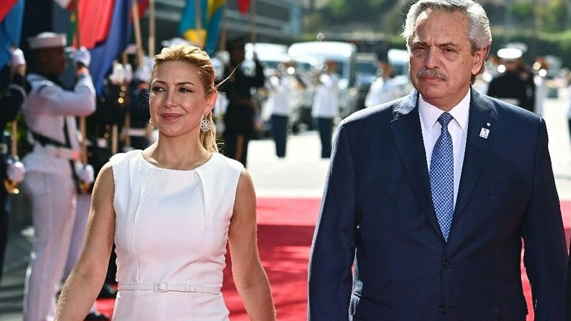 Eski First Lady’den eski lider hakkında şok edici iddialar!