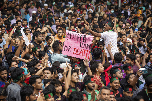 Bangladeş'teki protestolarda can kaybı yükseliyor!