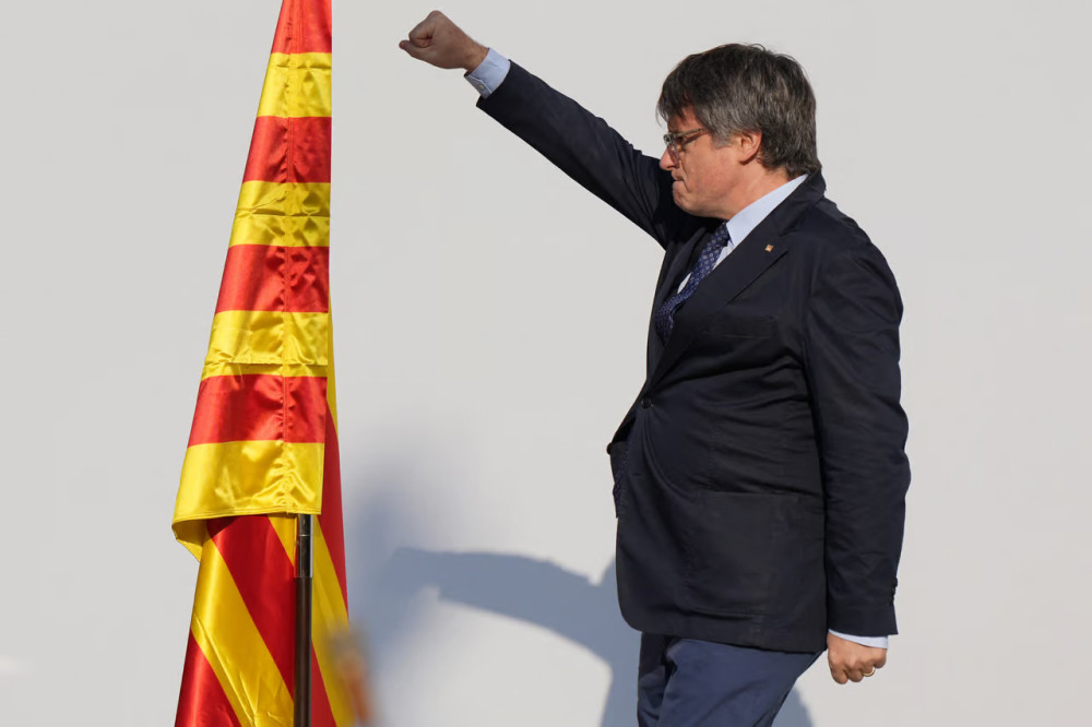 Katalan liderin kaçışı İspanya’yı sarstı: Puigdemont, polisi yine atlattı!