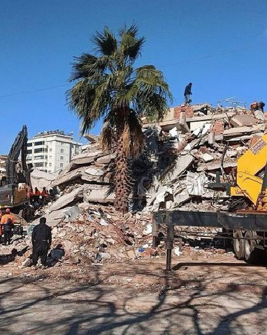 Palmiye Sitesi'nde 151 kişi ölmüştü: O müteahhitle ilgili korkunç gerçek!