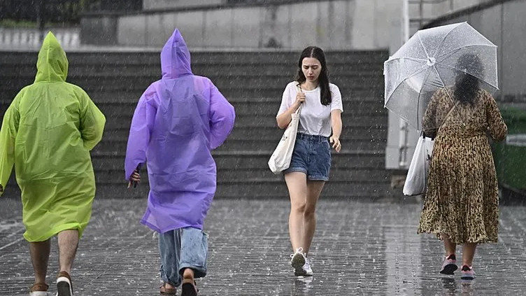 Meteoroloji'den İstanbul dahil birçok il için sağanak uyarısı!